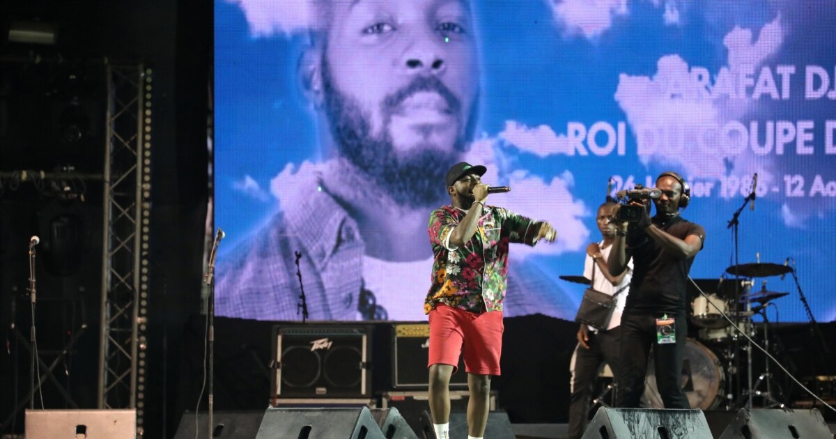 Cameroon Music Makers Edged Aside by Nigerians
